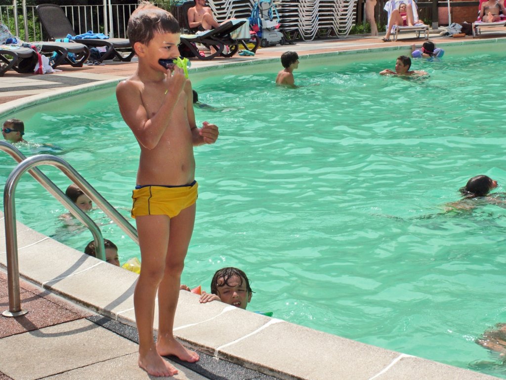 inpiscina26.jpg