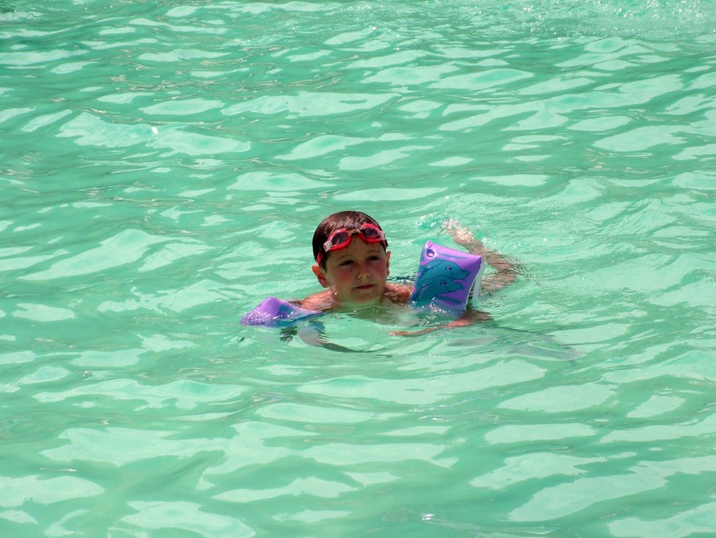 inpiscina35.jpg