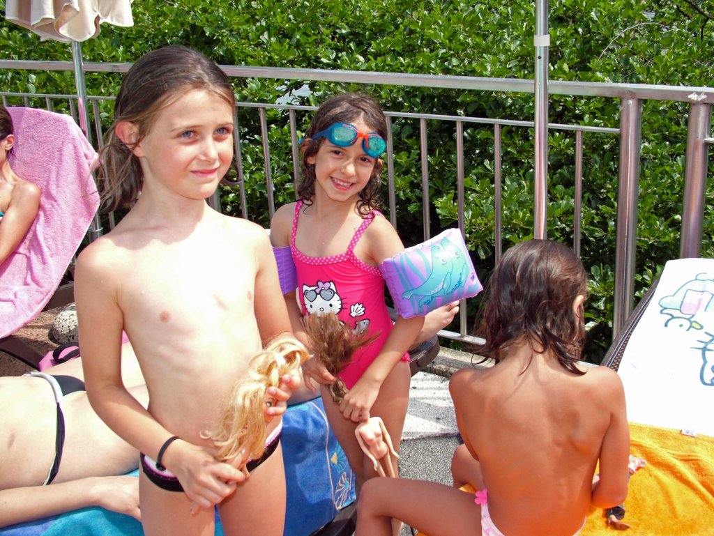 inpiscina42.jpg