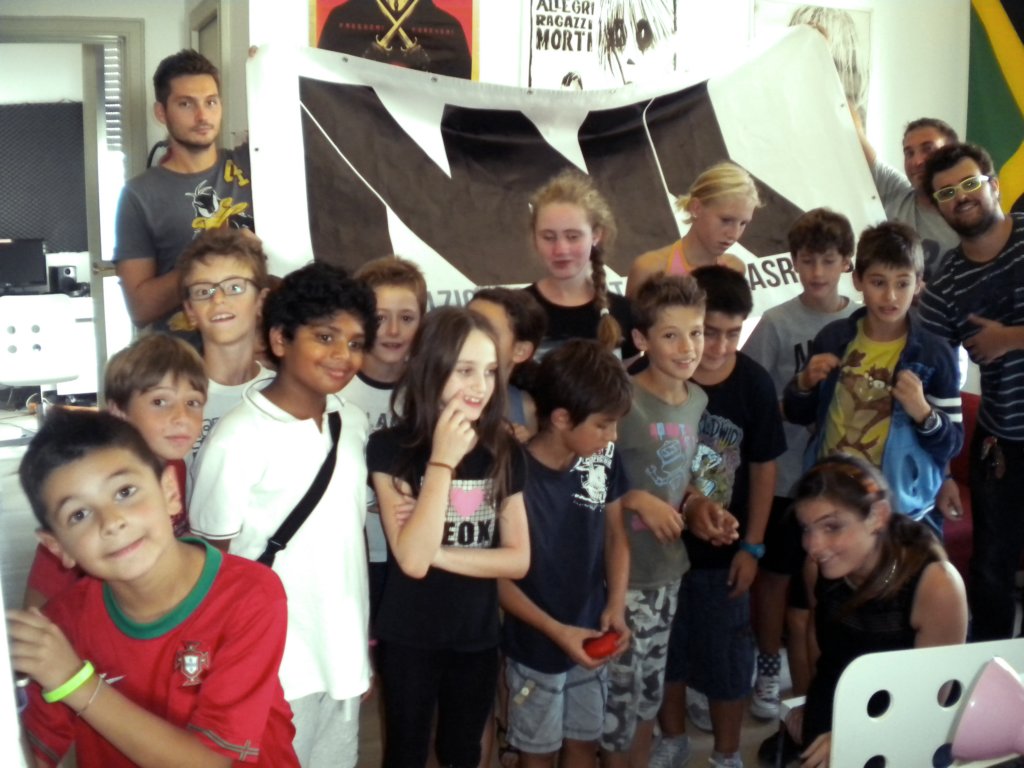 inradio10.jpg