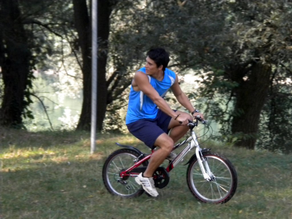 inbicicletta77.jpg