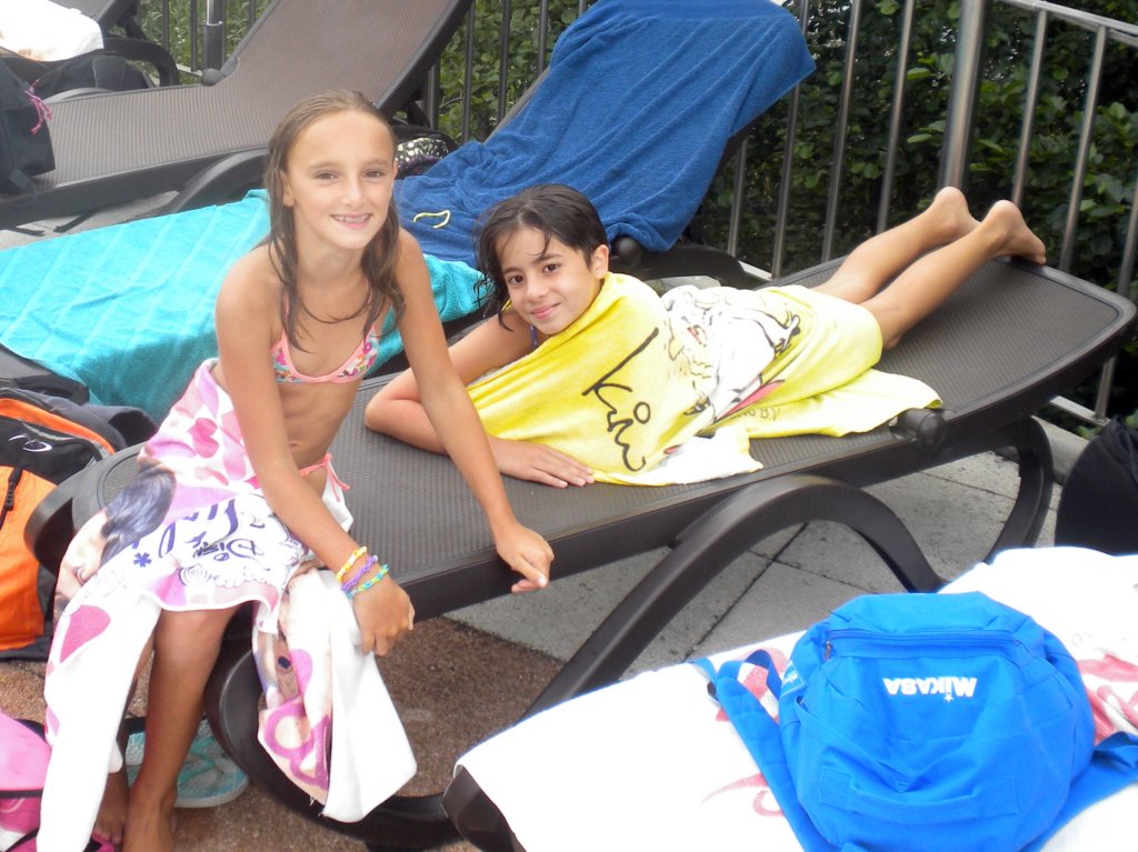 piscina34.jpg