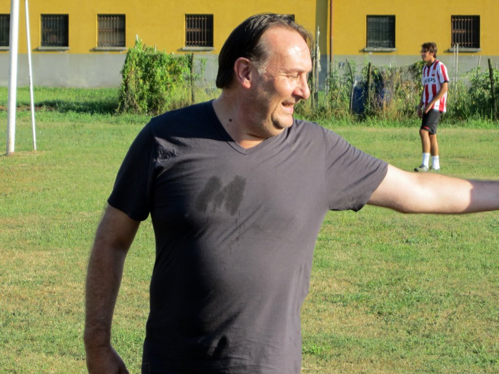 tradizionalepartitadicalcioconigenitori31.jpg