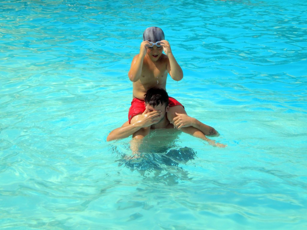 photo8.jpg