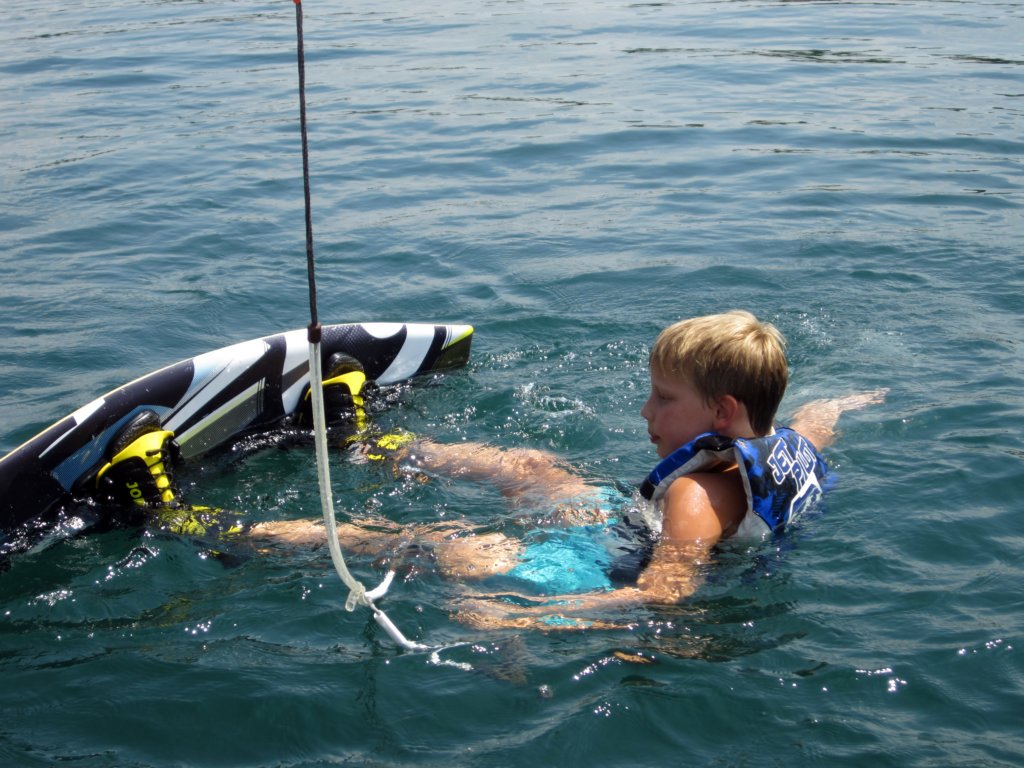 wakeboard64.jpg