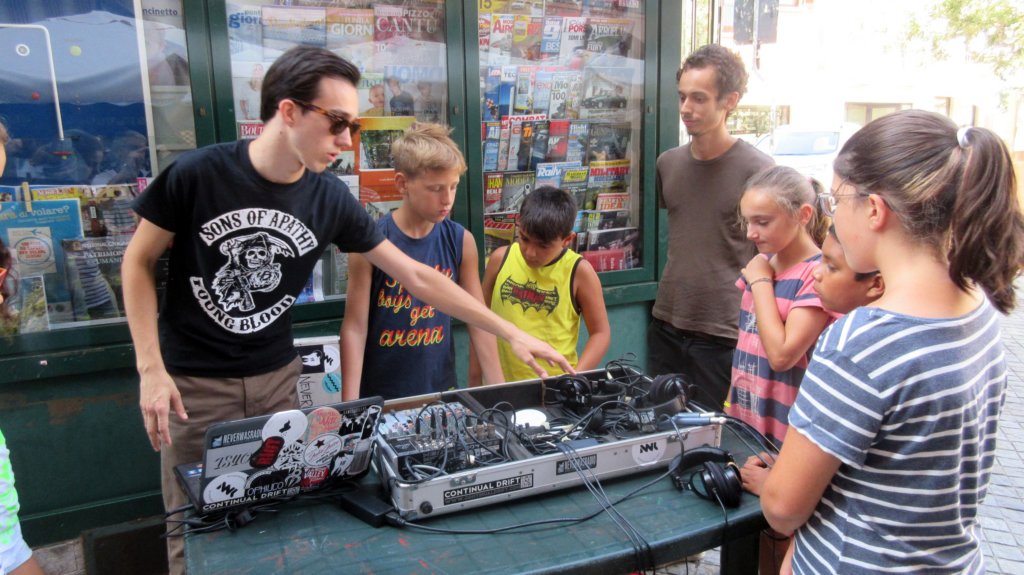 visitaallaradio.jpg
