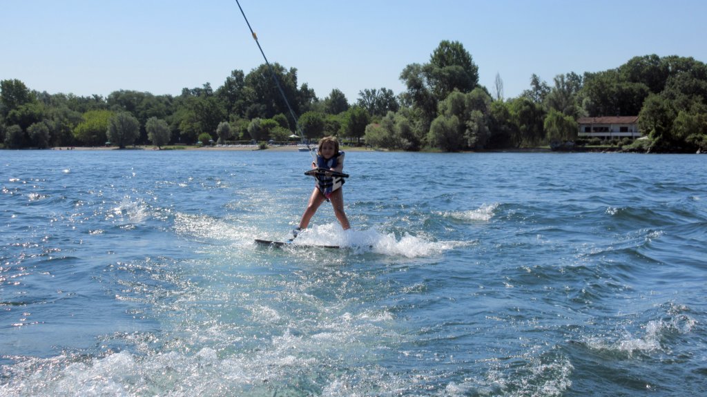 wakeboard3.jpg