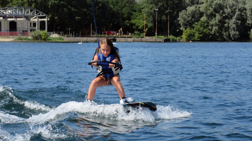 wakeboard5.jpg