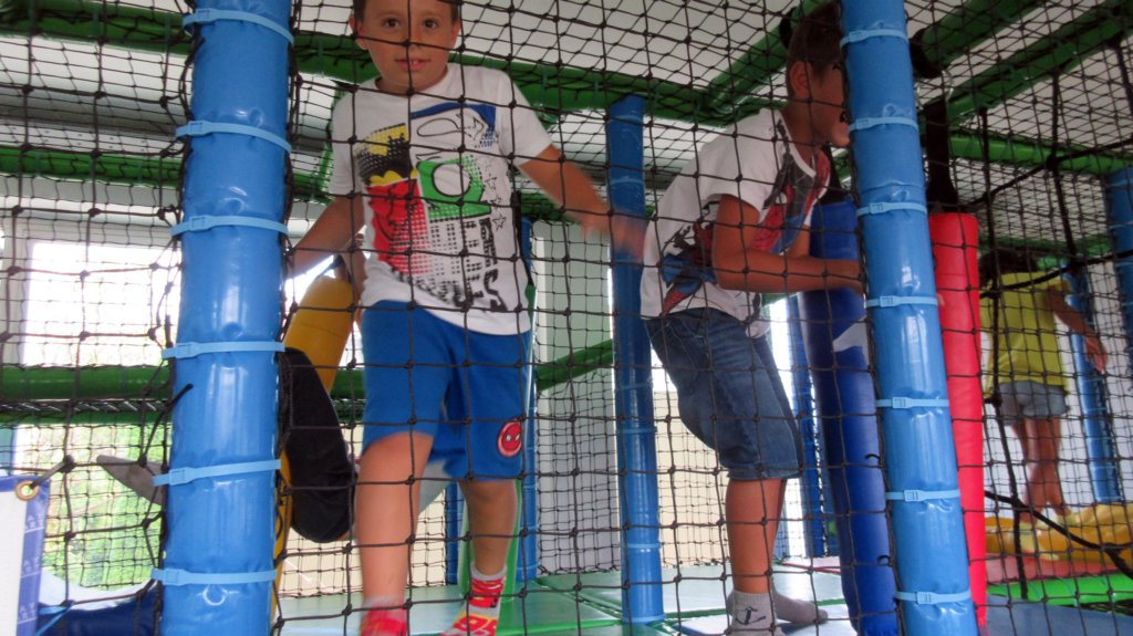 mainsummerclub29.jpg