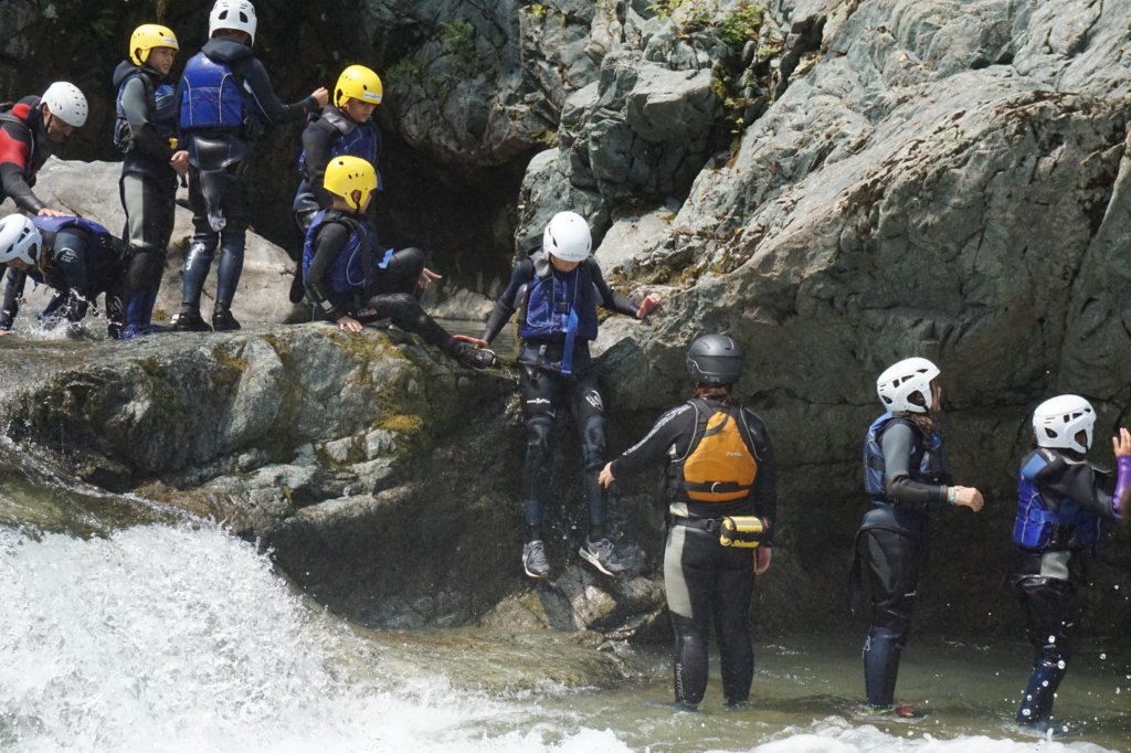 rafting111.jpg