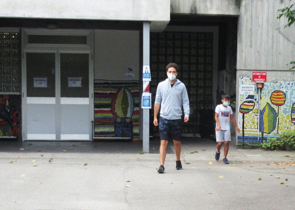 photo2.jpg