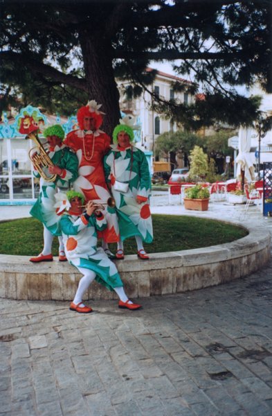 dianomarinacostumemargharett.jpg